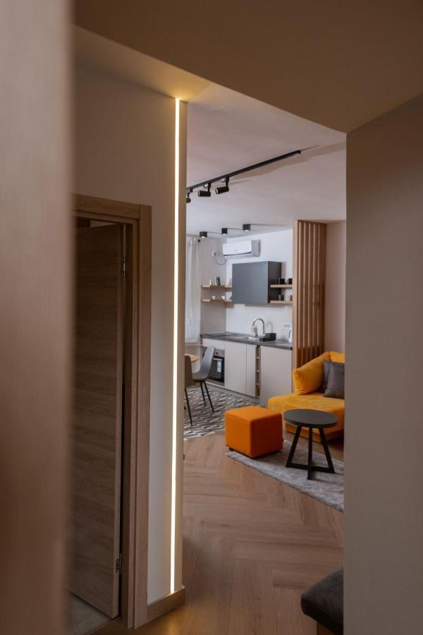 Republic Square Apartment - With Garage Novi Sad Exterior photo