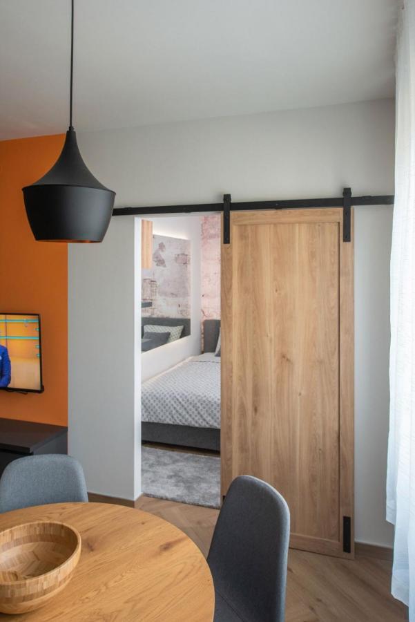 Republic Square Apartment - With Garage Novi Sad Exterior photo